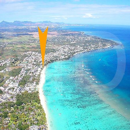 Caro'S Beachfront Trou aux Biches Exterior photo
