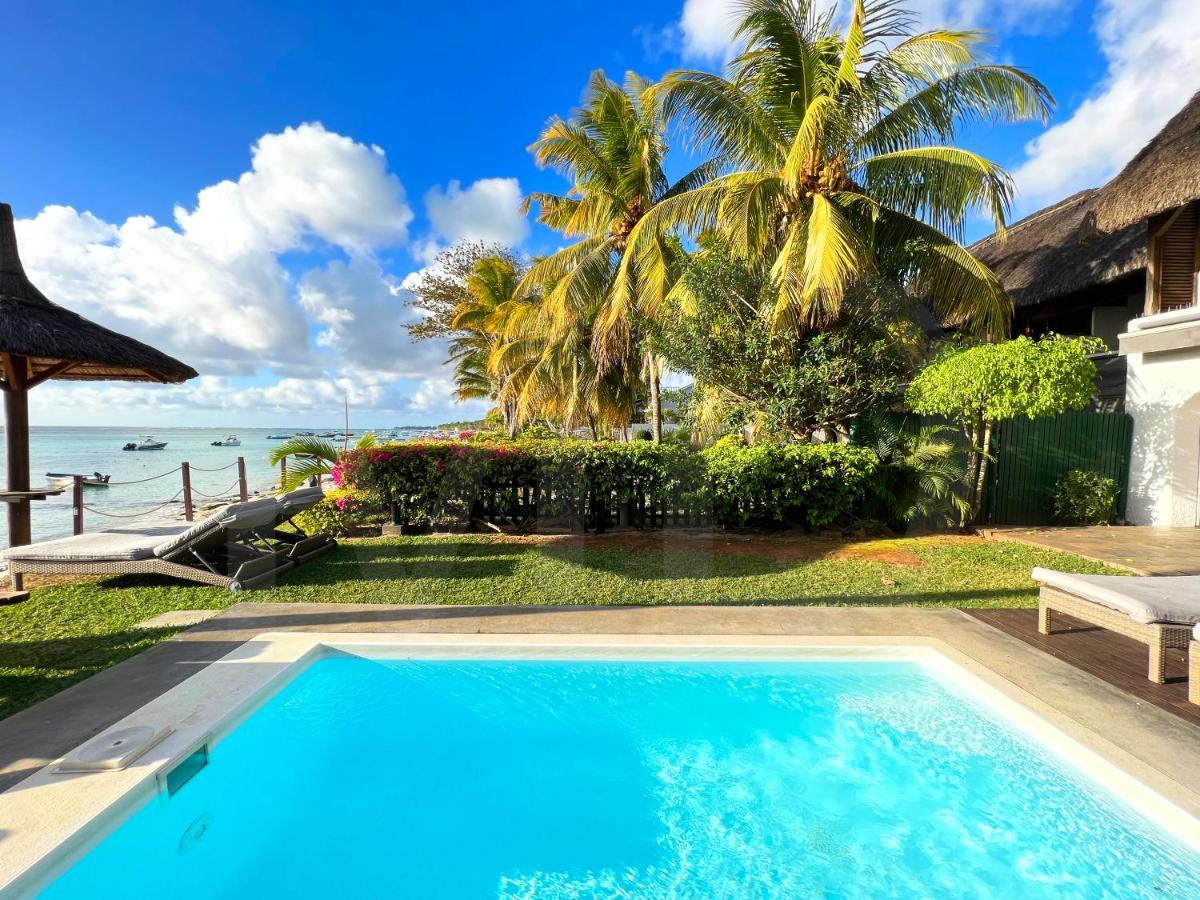 Caro'S Beachfront Trou aux Biches Exterior photo
