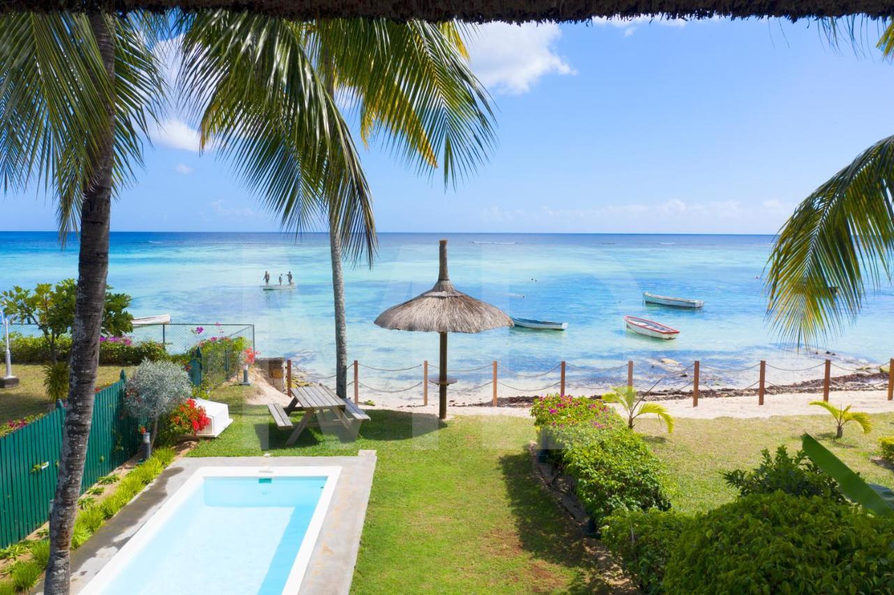 Caro'S Beachfront Trou aux Biches Exterior photo